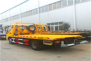 殷行附近拖车救援搭电