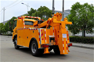 殷行高速路拖车费